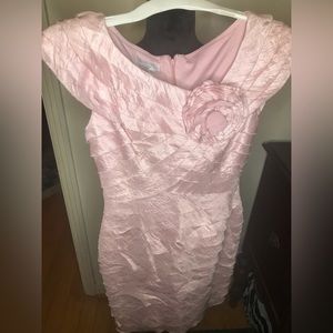 London Times dress, Size 6p. Pink.